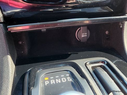 Used 2023 Chrysler 300 S w/ Comfort Group image 42