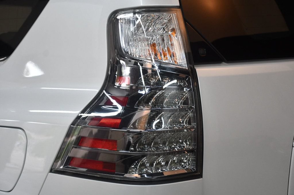 Used 2023 Lexus GX 460 Premium AWD/4WD image 14