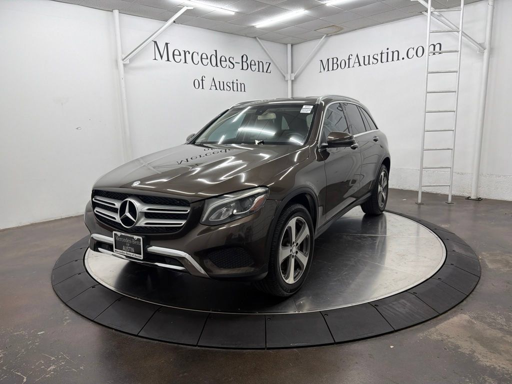 Certified 2017 Mercedes-Benz GLC 300 image 3