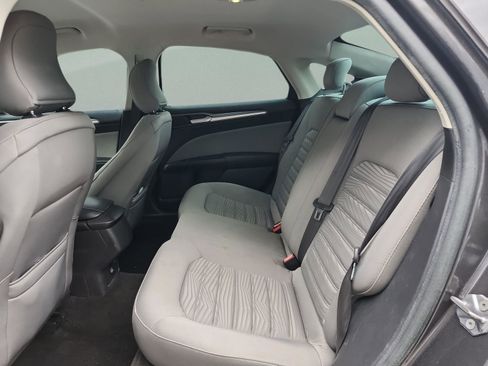 Used 2016 Ford Fusion S image 16