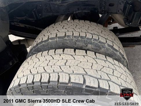 Used 2011 GMC Sierra 3500 SLE w/ SLE Preferred Package AWD/4WD image 37