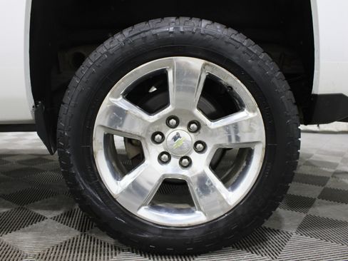 Used 2015 Chevrolet Silverado 1500 LT w/ LT Convenience Package image 35