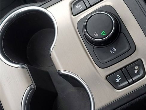 Certified 2019 GMC Terrain Denali image 29