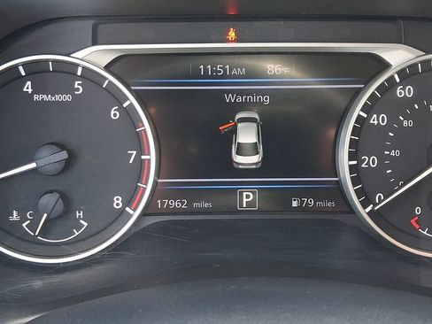 Used 2023 Nissan Sentra SV w/ Trunk Package FWD image 20