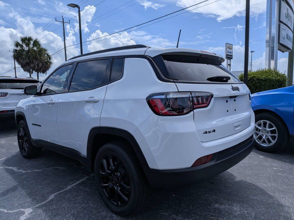New 2026 Jeep Compass Latitude AWD/4WD image 5