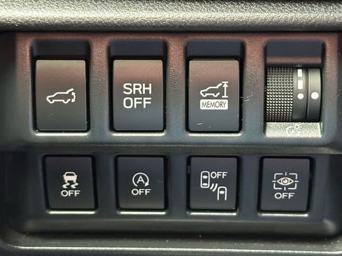 Used 2020 Subaru Forester Touring AWD/4WD image 28