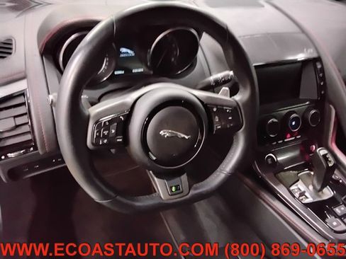 Used 2016 Jaguar F-TYPE R image 12