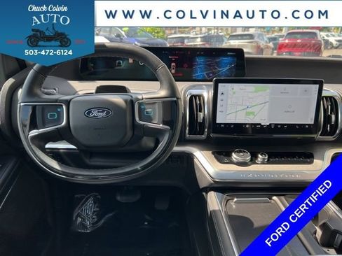 Certified 2025 Ford Expedition Platinum AWD/4WD image 19