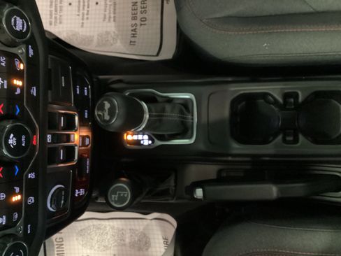 New 2026 Jeep Wrangler Unlimited Rubicon AWD/4WD image 28