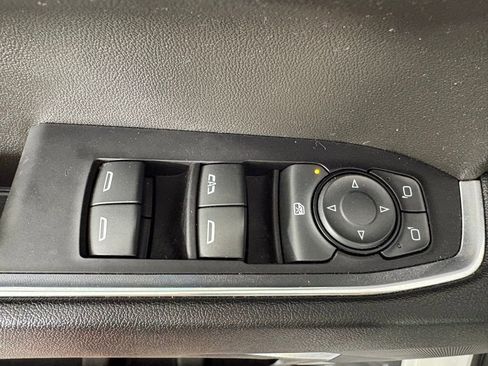 Used 2023 Chevrolet Silverado 1500 LT image 16