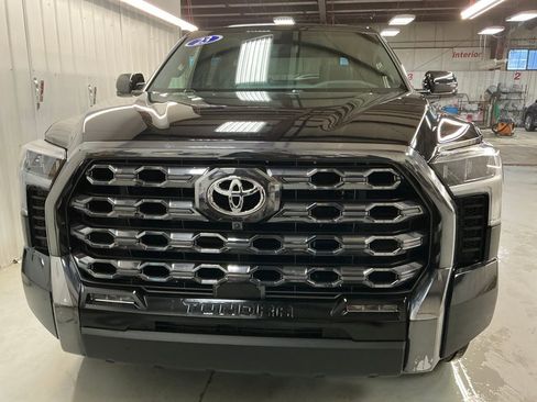 Used 2023 Toyota Tundra Platinum image 10
