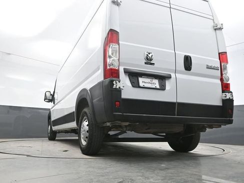 Used 2024 RAM ProMaster 2500 w/ Convenience Group FWD image 34