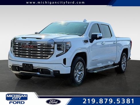 Used 2024 GMC Sierra 1500 Denali w/ Technology Package AWD/4WD image 1