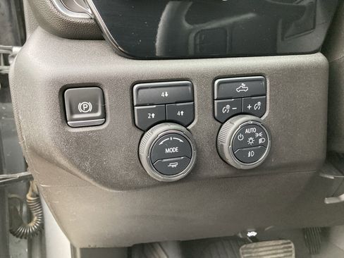 Certified 2025 Chevrolet Silverado 2500 LT image 16