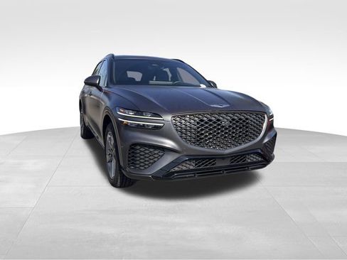 Used 2022 Genesis GV70 3.5T Sport w/ Sport Advanced Package AWD/4WD image 7