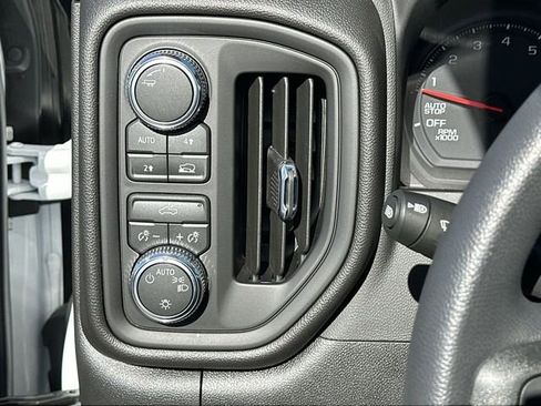 New 2026 GMC Sierra 1500 Pro w/ Pro Value Package AWD/4WD image 17