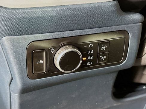 New 2025 Ford Maverick XLT w/ XLT Luxury Package image 26