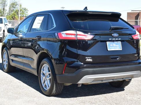 Certified 2024 Ford Edge SEL w/ Convenience Package AWD/4WD image 9