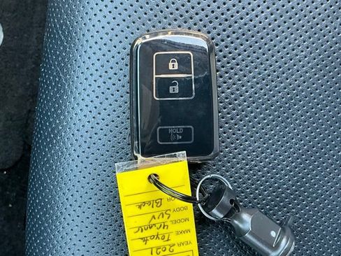 Used 2021 Toyota 4Runner Nightshade AWD/4WD image 31