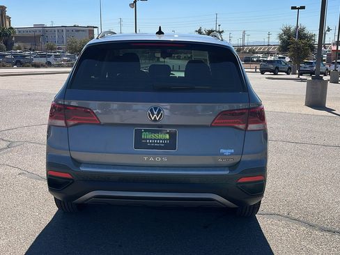 Used 2024 Volkswagen Taos S image 7
