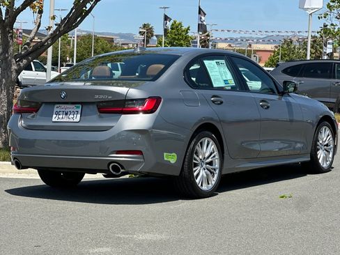 Used 2023 BMW 330e xDrive w/ Driving Assistance Package AWD/4WD image 4