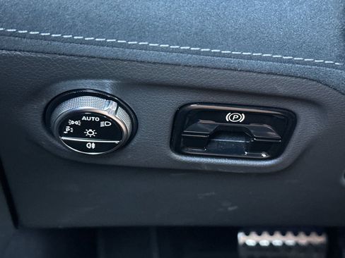Certified 2023 Mercedes-Benz EQE 500 4MATIC Sedan image 32