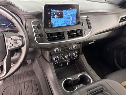 Certified 2023 GMC Yukon AT4 w/ LPO, Floor Liner Package AWD/4WD image 29