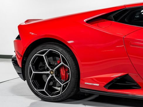 Used 2020 Lamborghini Huracan EVO AWD/4WD image 47