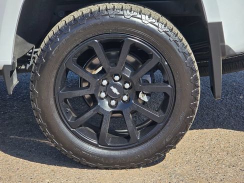 Used 2020 Chevrolet Colorado LT w/ Colorado RST Special Edition AWD/4WD image 30