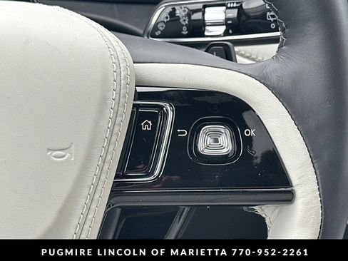 New 2026 Lincoln Aviator Black Label w/ Jet Appearance Package AWD/4WD image 28