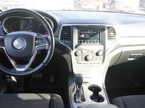 Certified 2021 Jeep Grand Cherokee Laredo image 15