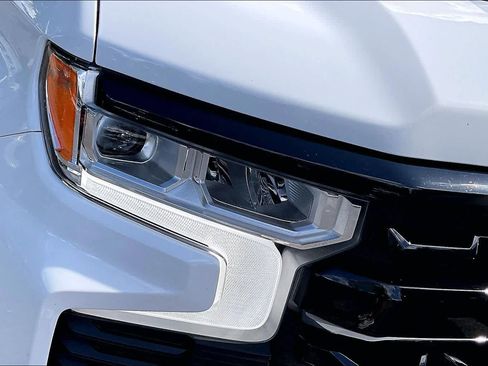 Used 2022 Chevrolet Silverado 1500 LT Trail Boss w/ LT Trail Boss Premium Package AWD/4WD image 27