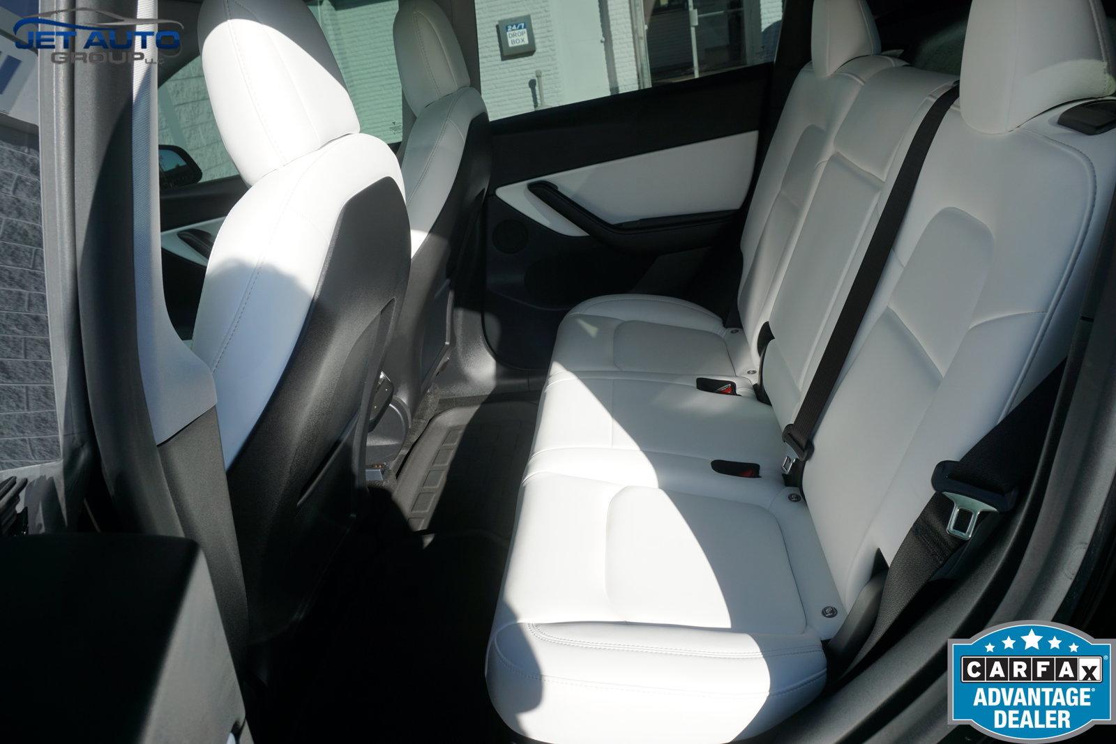 Used 2021 Tesla Model Y Long Range AWD/4WD image 21