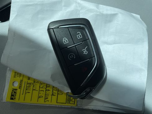 Used 2024 Cadillac Lyriq Sport AWD/4WD image 44