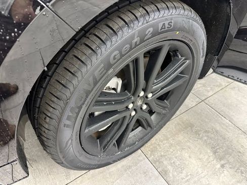 Certified 2024 Ford Edge ST-Line image 38