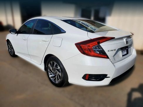 Used 2016 Honda Civic EX image 9
