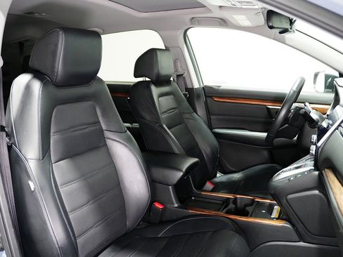 Used 2022 Honda CR-V Touring image 26