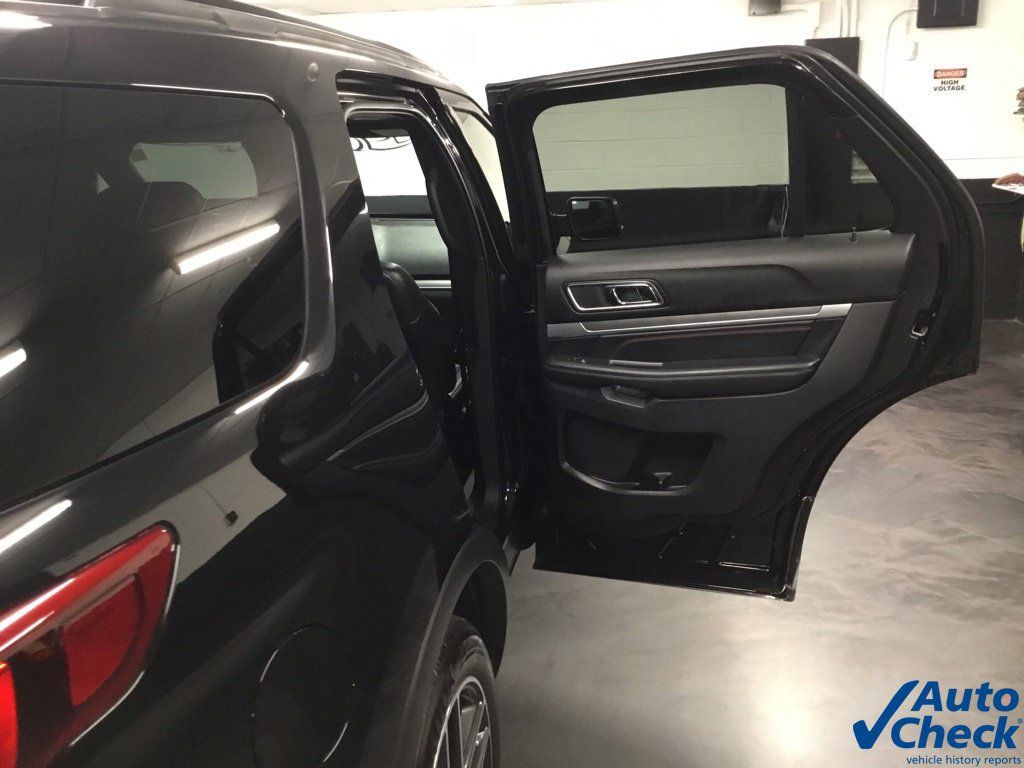Used 2019 Ford Explorer Sport w/ Equipment Group 401A AWD/4WD image 40