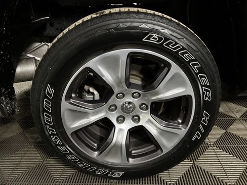 Used 2022 RAM 1500 Laramie image 24