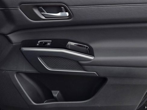 New 2026 Nissan Pathfinder SL FWD image 8