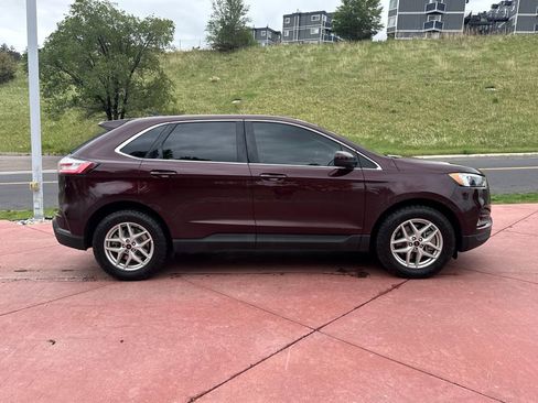 Certified 2023 Ford Edge SEL w/ Convenience Package AWD/4WD image 8