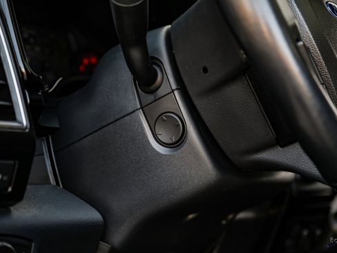 Used 2022 Ford F250 Lariat w/ Black Appearance Package image 41