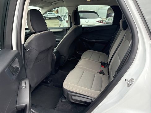 Used 2021 Ford Escape S image 9