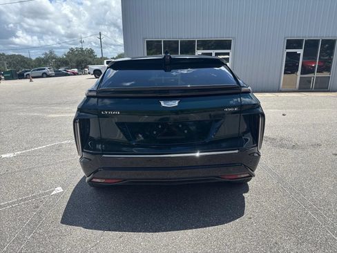 Used 2024 Cadillac Lyriq Tech RWD image 10