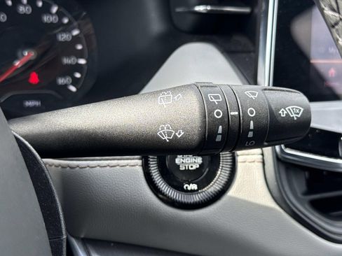 Used 2024 Jeep Compass Limited image 16