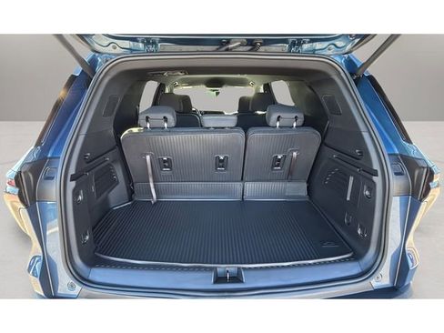 Certified 2026 Chevrolet Traverse LT w/ Midnight/Sport Edition image 31