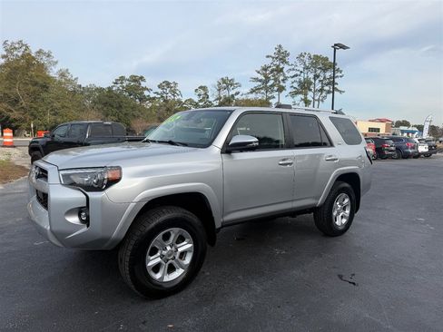 Used 2021 Toyota 4Runner SR5 Premium image 27
