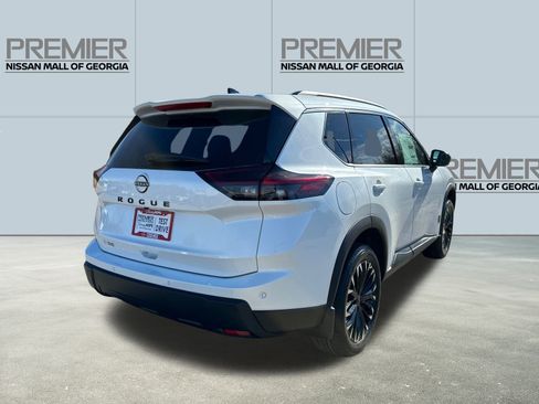 New 2026 Nissan Rogue SV image 5
