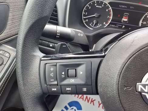Used 2023 Nissan Rogue SV FWD image 22