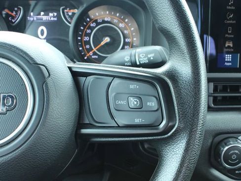 Used 2024 Jeep Wrangler Sport AWD/4WD image 23